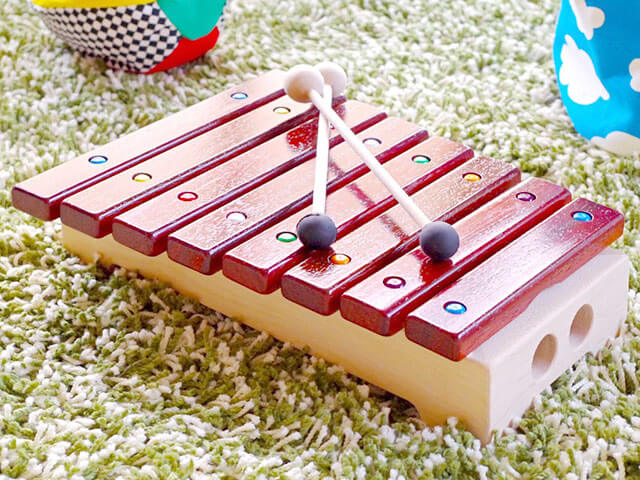 赤ちゃんと子どもにおすすめ楽器のおもちゃ10選。楽器は子どもにとって最高の遊び道具！  STUDY PARK まなびラボ